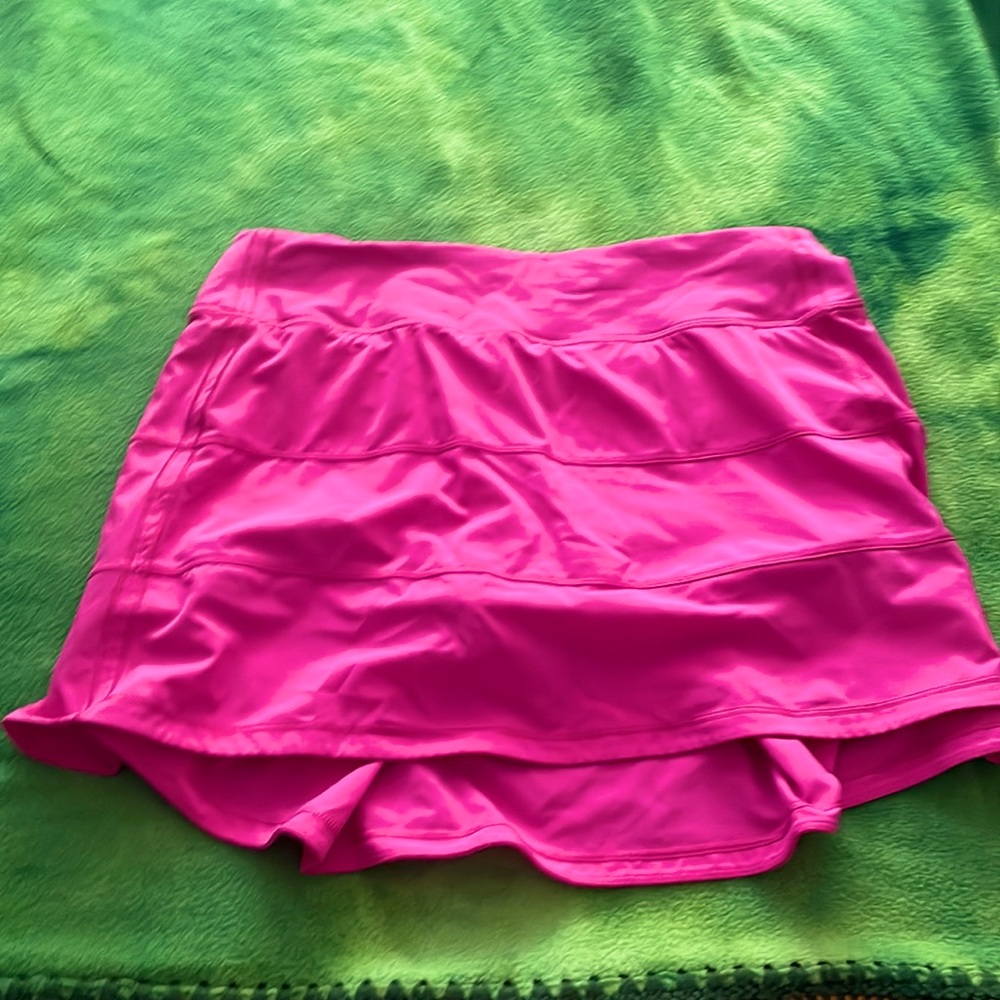 Lululemon long skirt, size 6